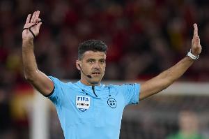 吹贝林绝杀+红牌罚下！皇马TV：本轮主裁是近年来最大丑闻的主角